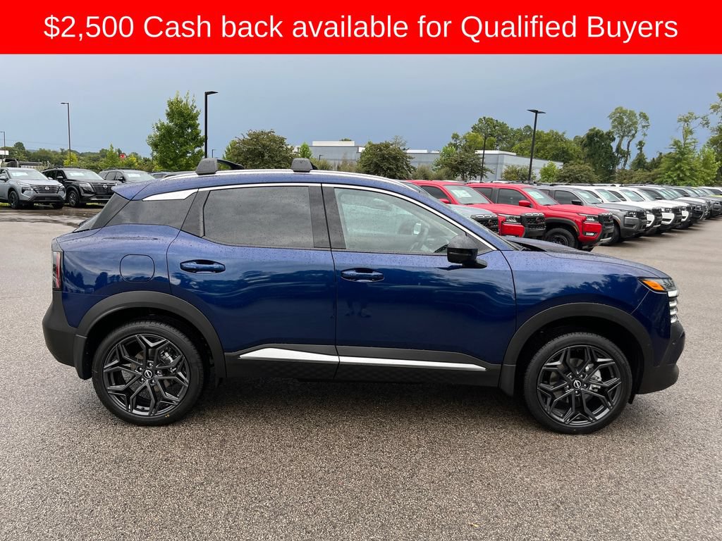 New 2026 Nissan Kicks SR w/ Cold Weather Package AWD/4WD image 9