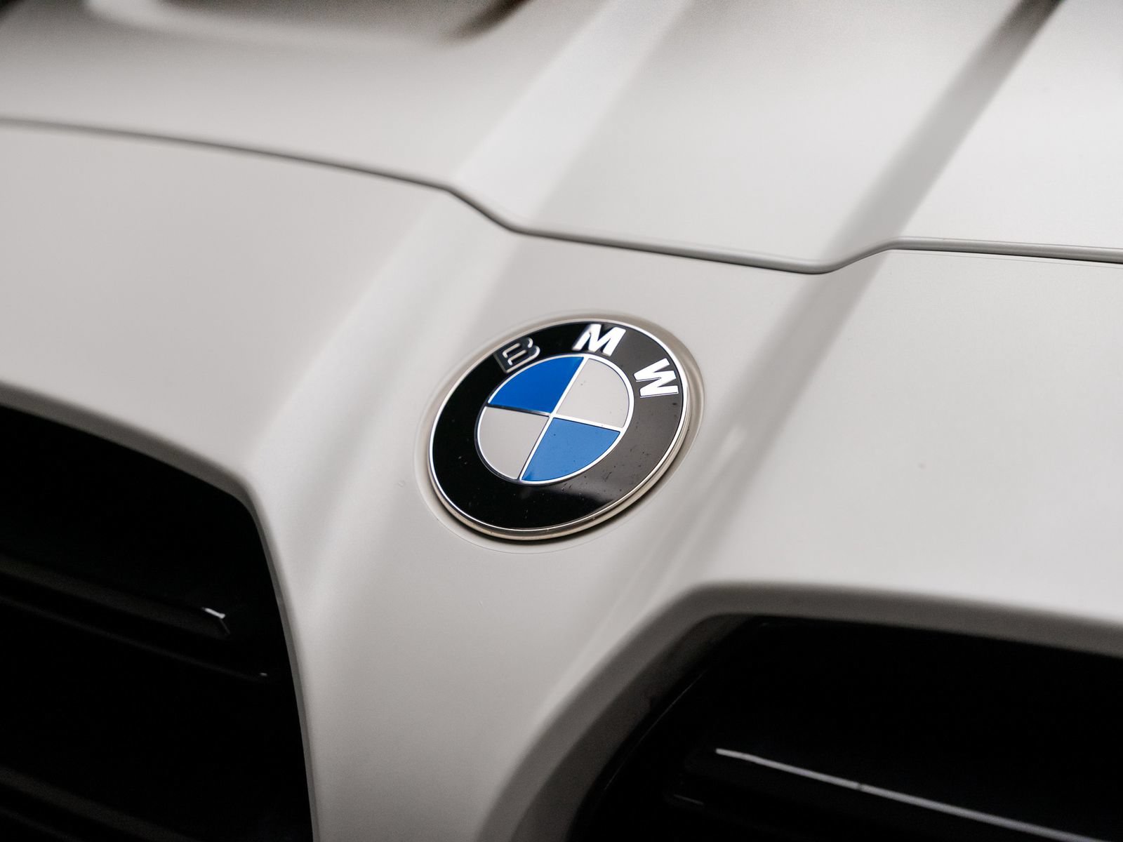 Used 2021 BMW M3 w/ Executive Package RWD image 21