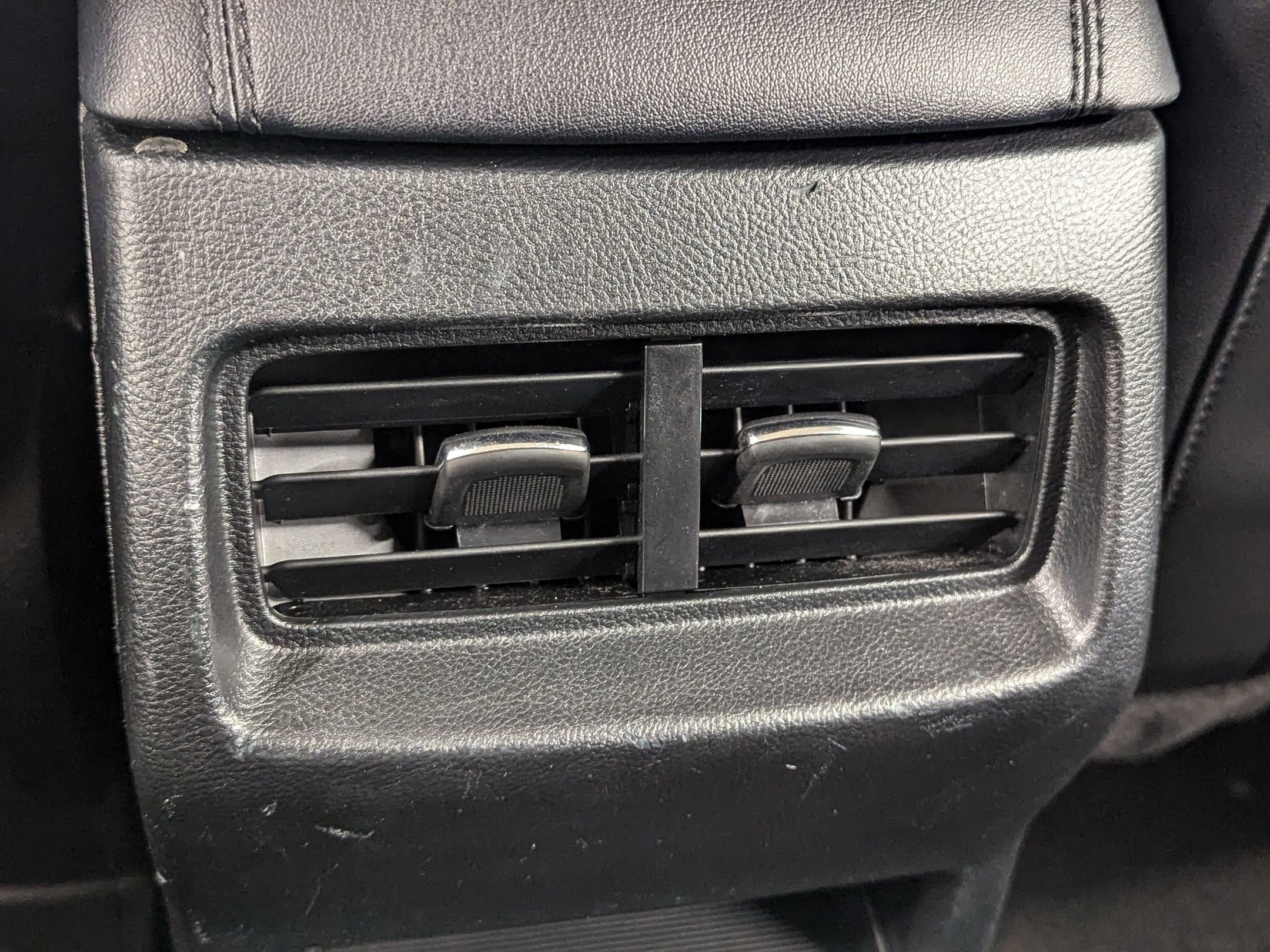 Used 2019 Ford Edge SEL w/ Equipment Group 201A image 20