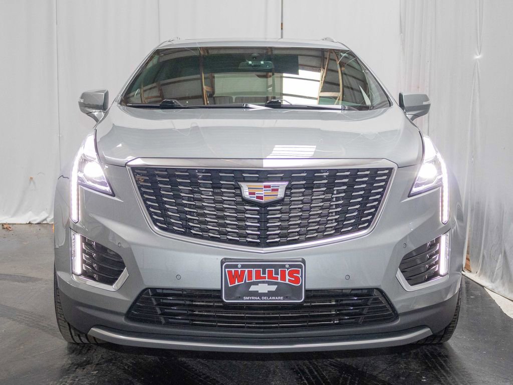 Used 2023 Cadillac XT5 Premium Luxury image 2