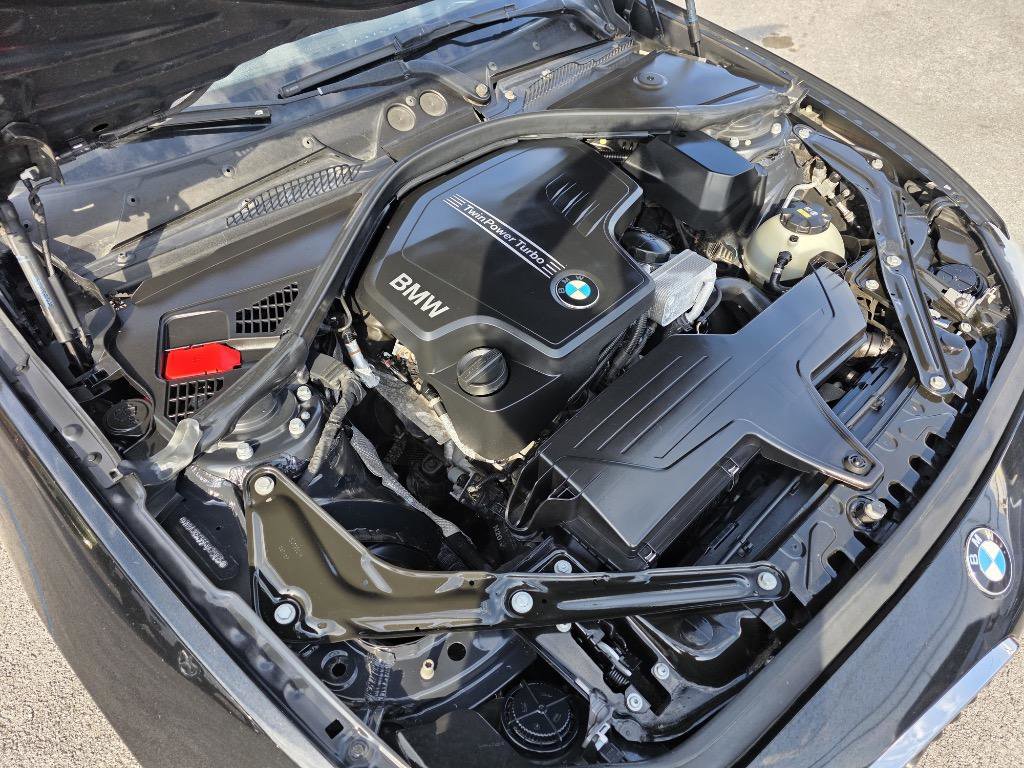 Used 2015 BMW 228i Convertible image 39