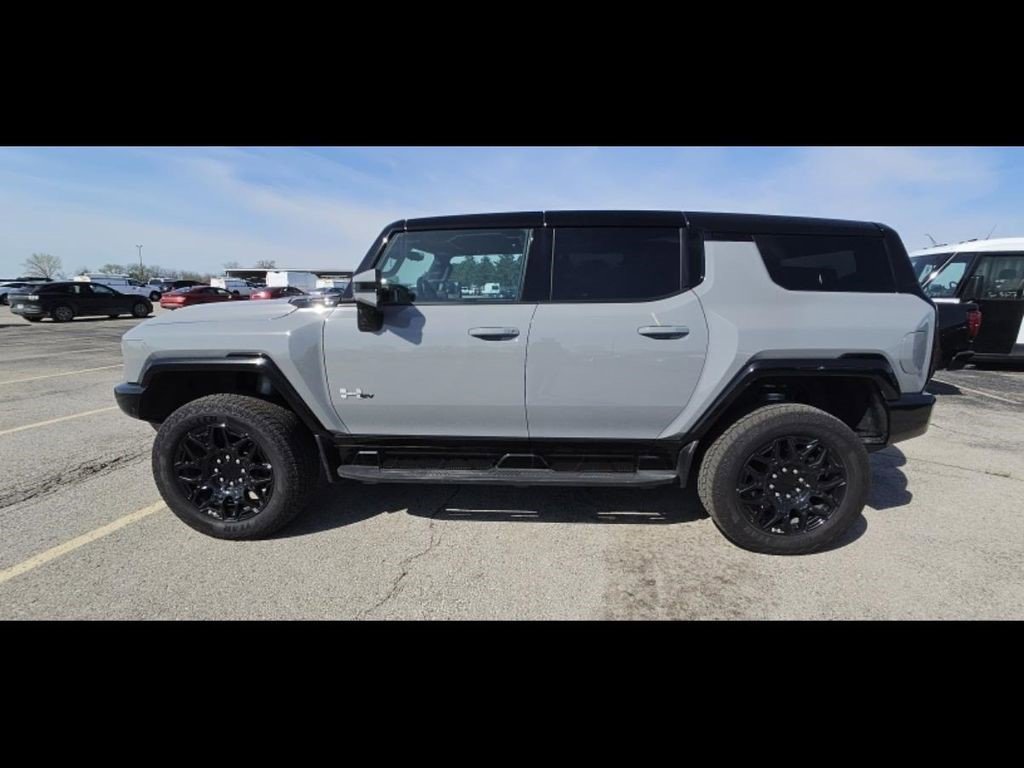 Certified 2025 GMC Hummer EV 2X AWD/4WD image 7
