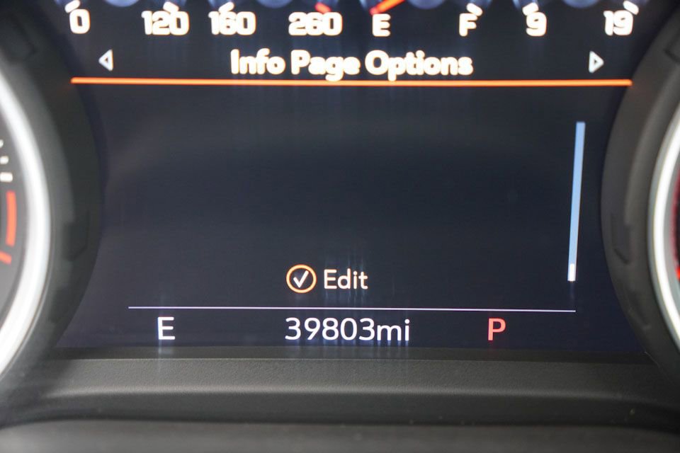 Certified 2022 Chevrolet Silverado 2500 LTZ w/ LTZ Plus Package image 39