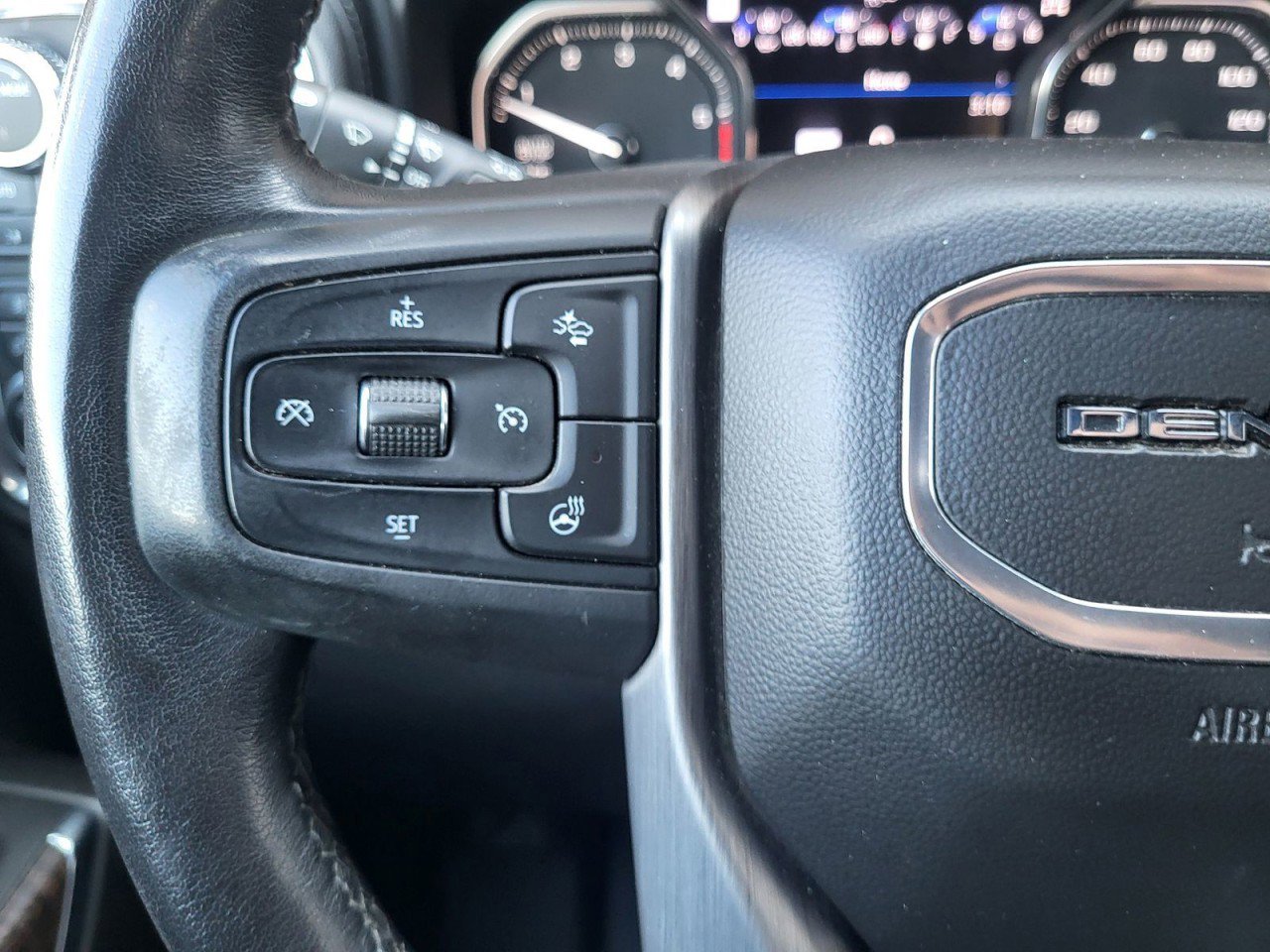 Used 2021 GMC Sierra 1500 Denali w/ Denali Ultimate Package image 7