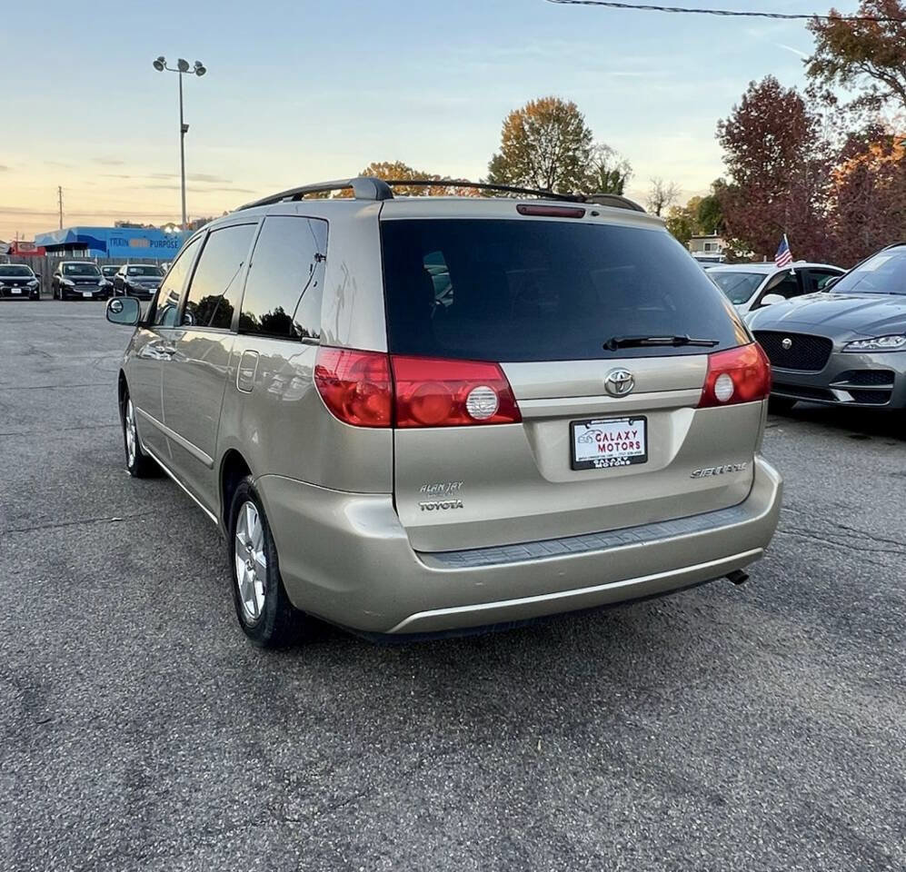 Used 2008 Toyota Sienna image 4