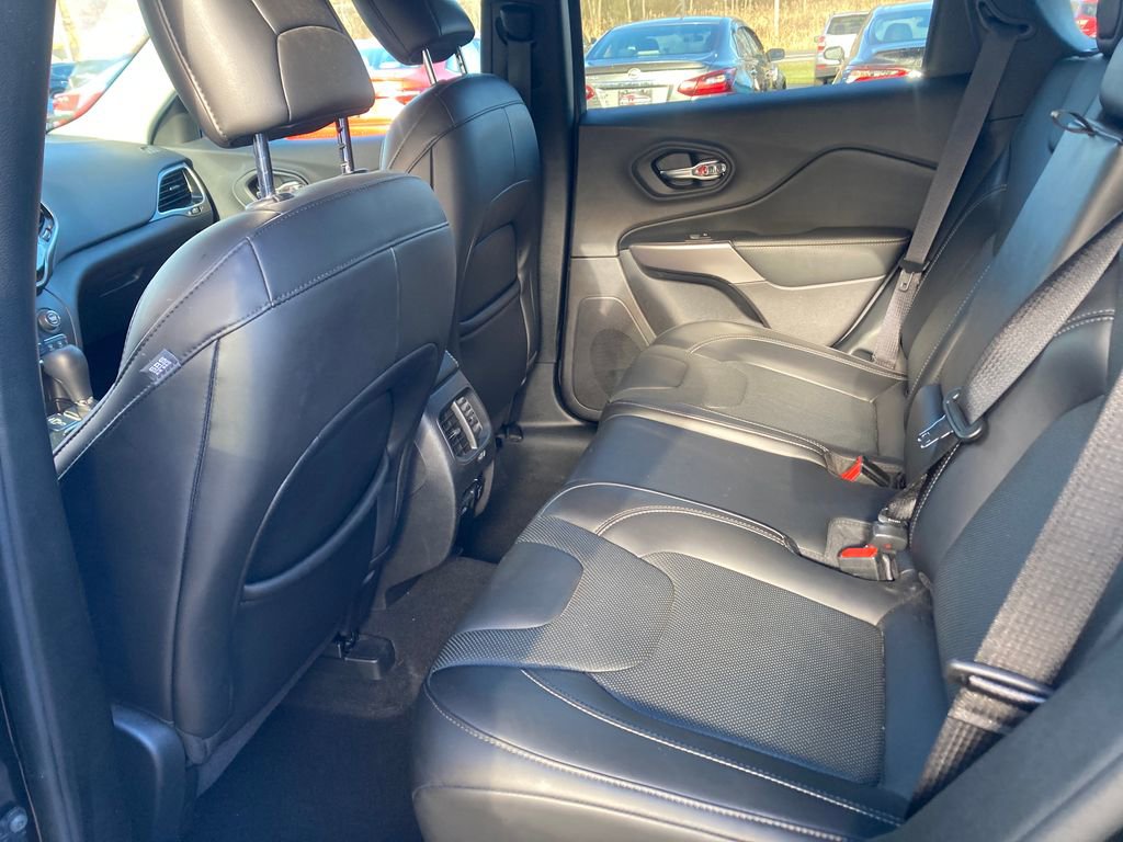 Used 2020 Jeep Cherokee Limited w/ Trailer Tow Group image 29