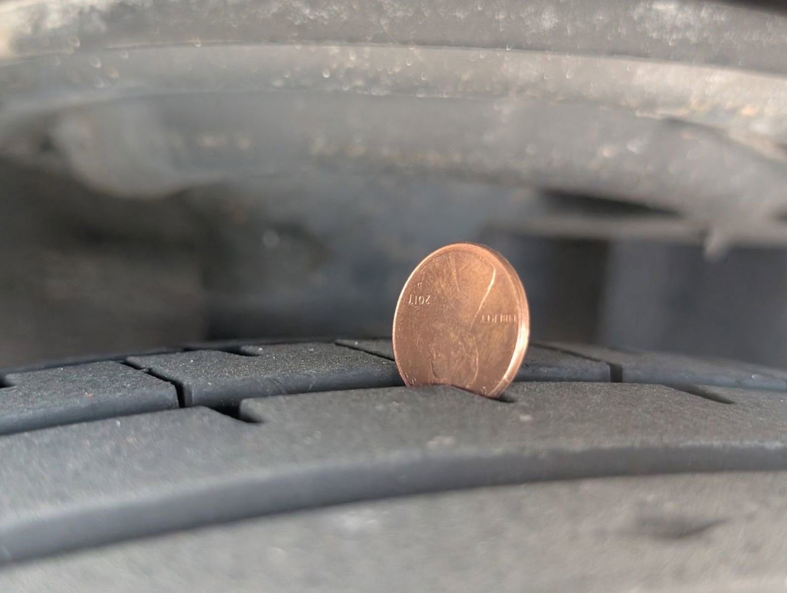 Used 2015 Toyota Avalon XLE FWD image 26