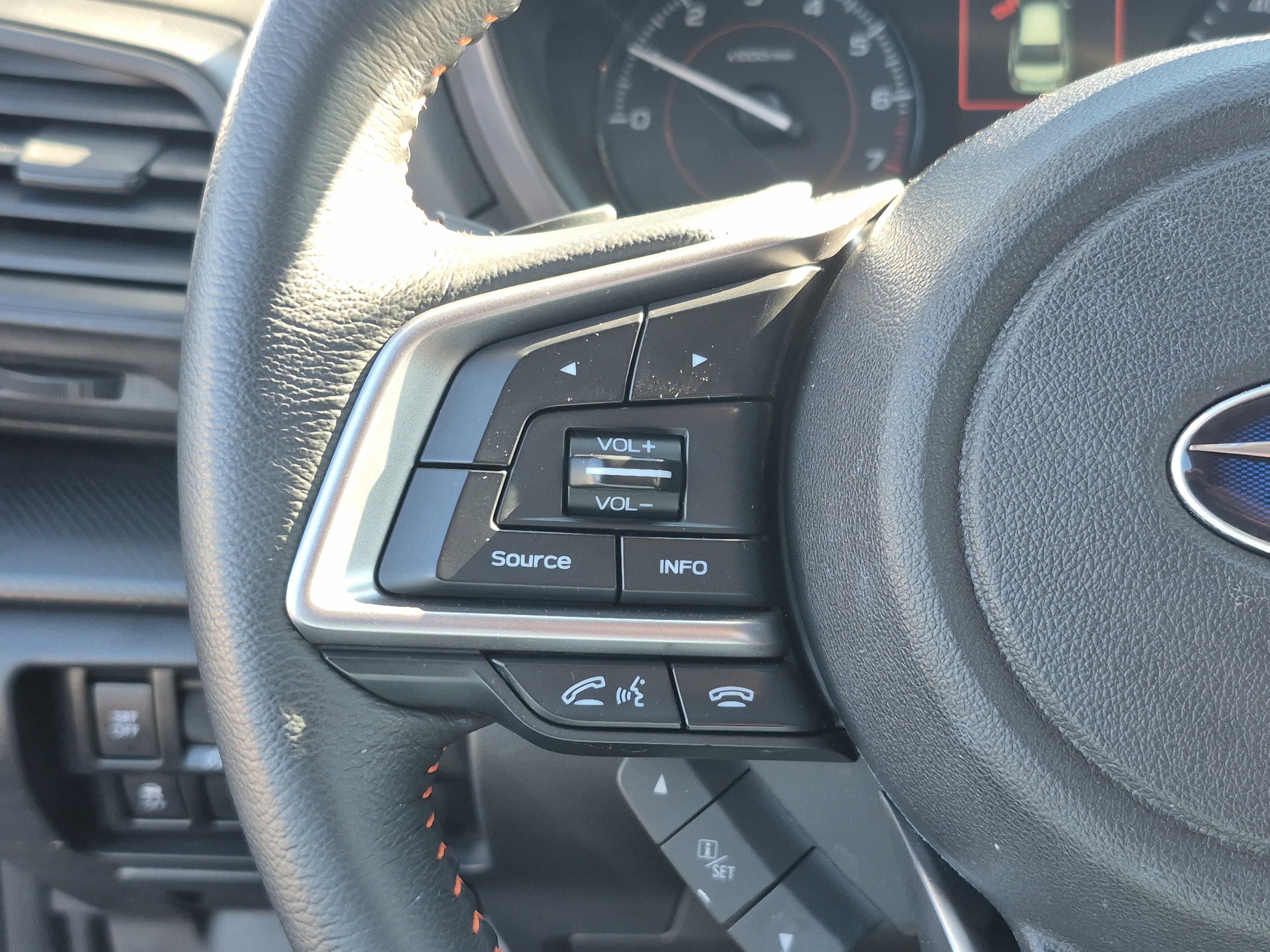 Used 2019 Subaru Crosstrek 2.0i Premium w/ Eyesight System image 26