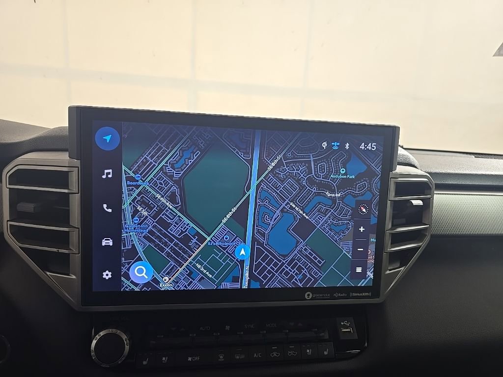 Used 2023 Toyota Tundra Limited image 8