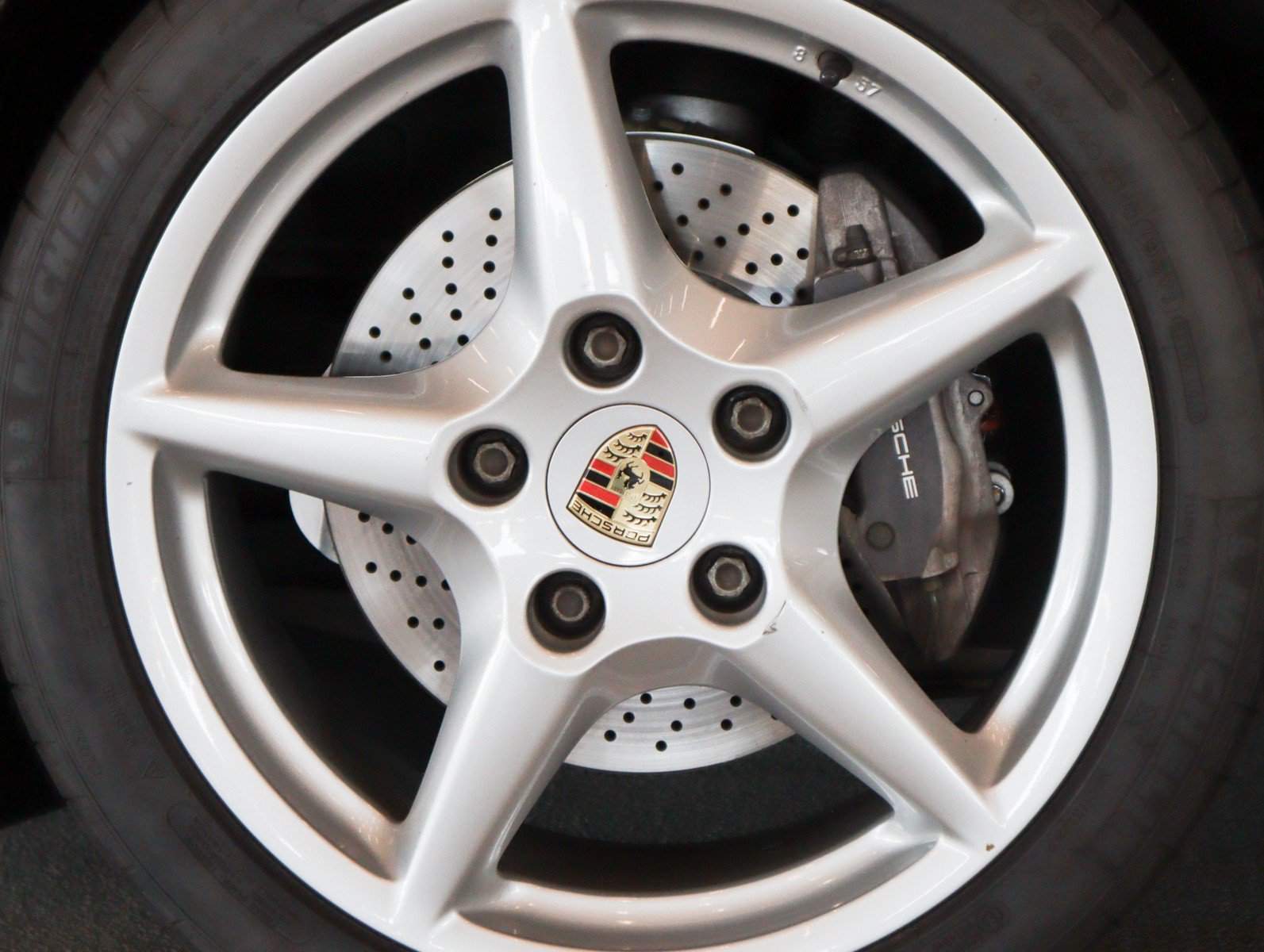 Used 2006 Porsche 911 Carrera RWD image 13