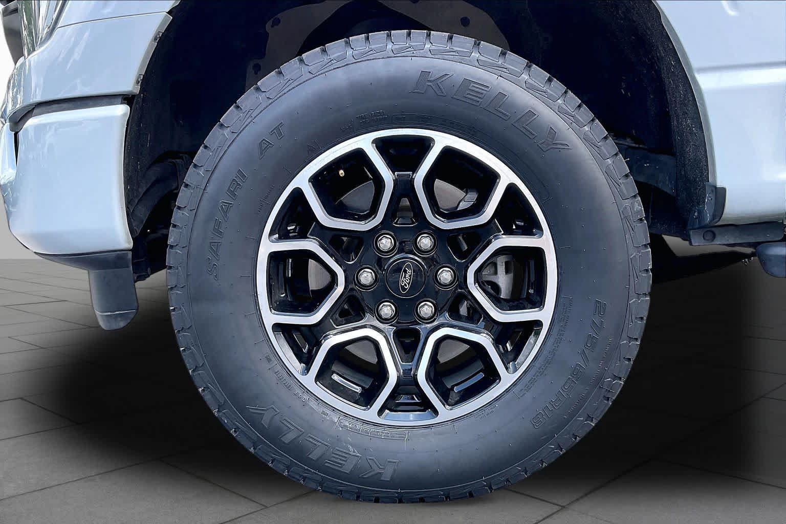 Used 2022 Ford F150 XLT w/ Equipment Group 302A High AWD/4WD image 10
