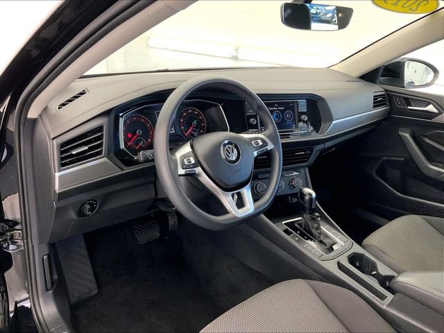 Used 2019 Volkswagen Jetta S w/ Driver Assistance Package image 4