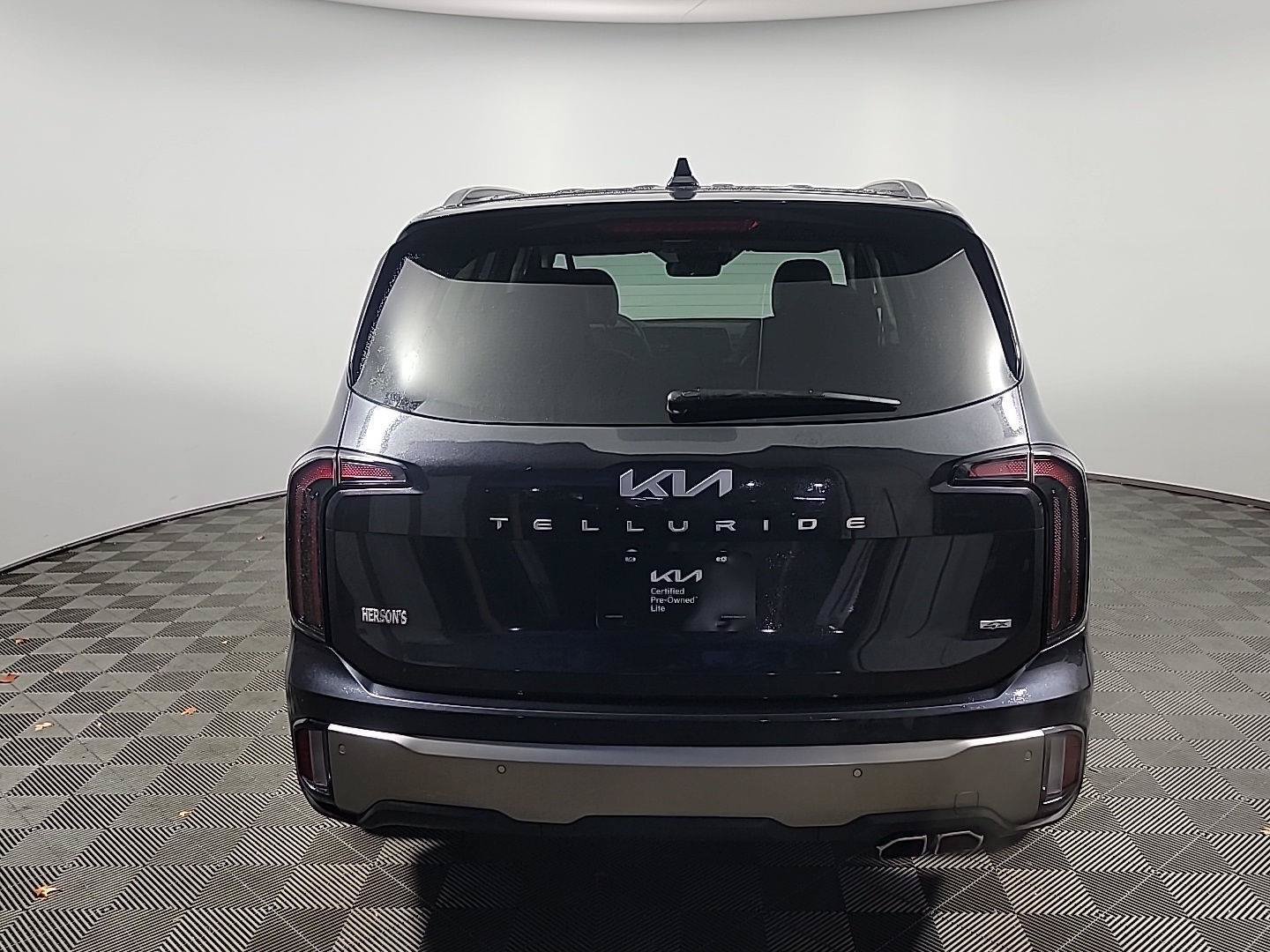 Certified 2025 Kia Telluride SX w/ SX Captain's Chair Package AWD/4WD image 5