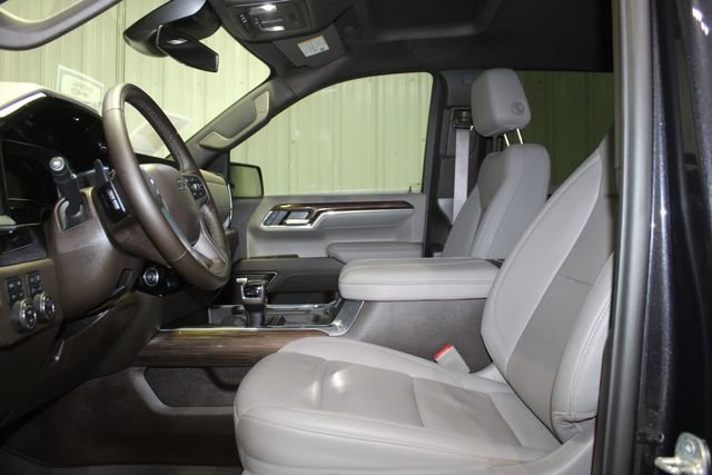 Used 2024 Chevrolet Silverado 1500 RST w/ Convenience Package II AWD/4WD image 11