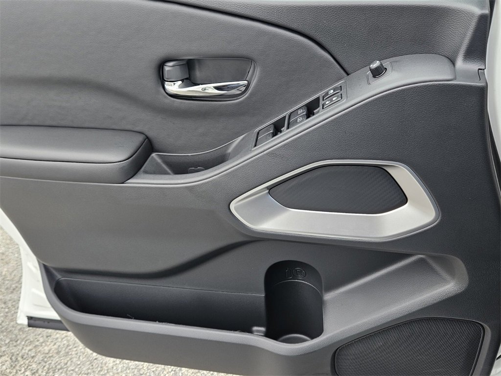 New 2026 Nissan Frontier SV image 28