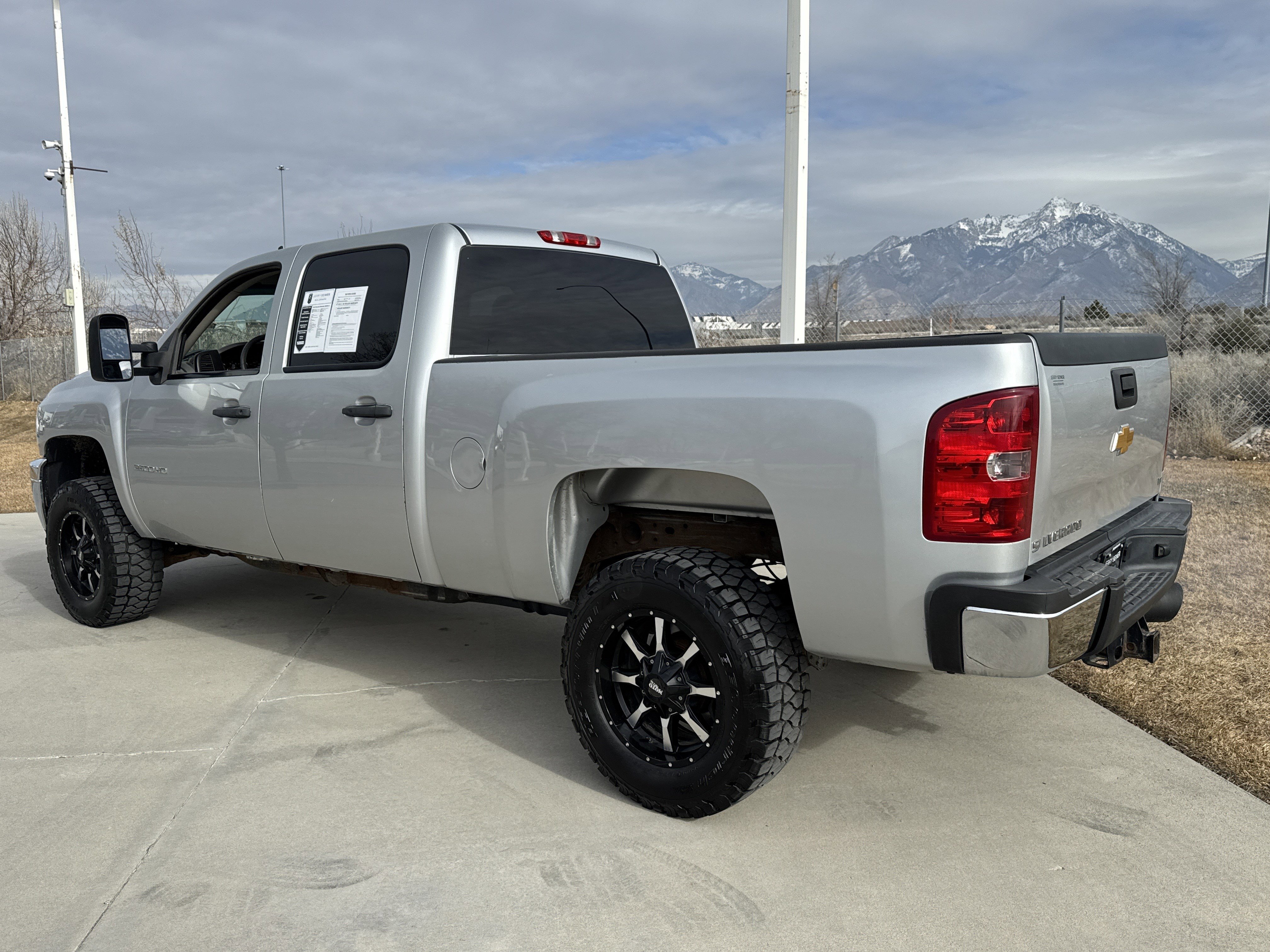 Used 2014 Chevrolet Silverado 2500 LT image 3