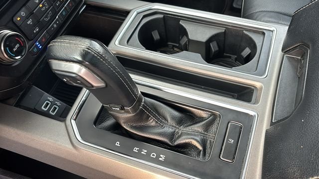 Used 2017 Ford F150 Raptor w/ Equipment Group 802A Luxury AWD/4WD image 23