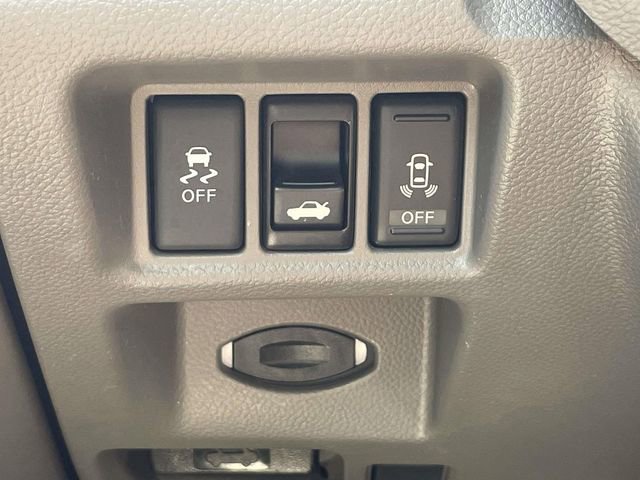 Used 2013 INFINITI G37 Journey w/ Premium Pkg image 26