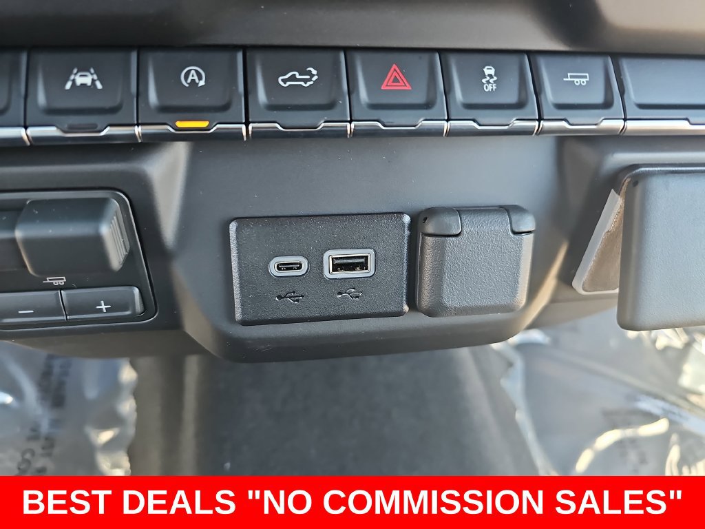 New 2026 Chevrolet Silverado 1500 Custom w/ LPO, Dark Essentials Package RWD image 24
