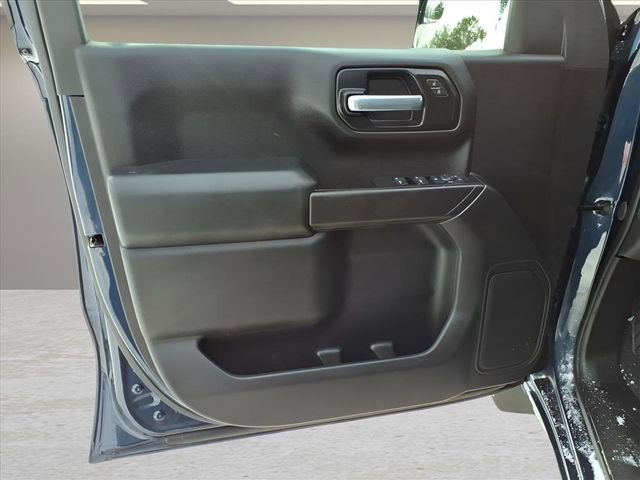 Used 2020 Chevrolet Silverado 1500 Custom w/ Custom Value Package image 18