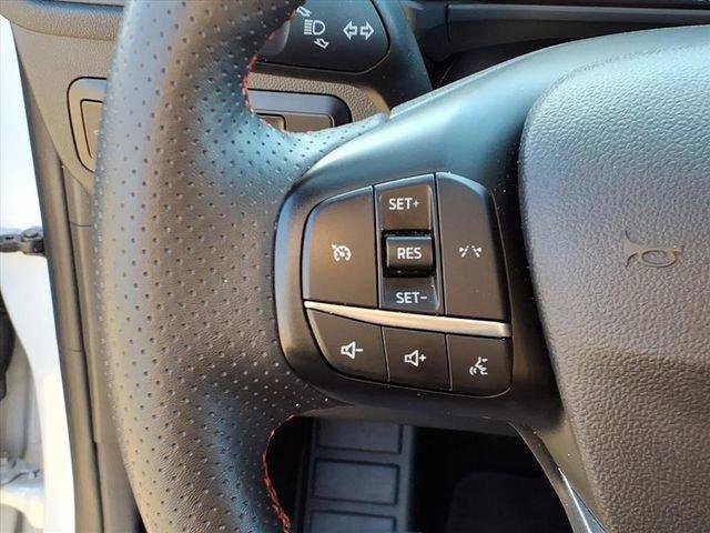 Used 2025 Ford Escape ST-Line Select image 17