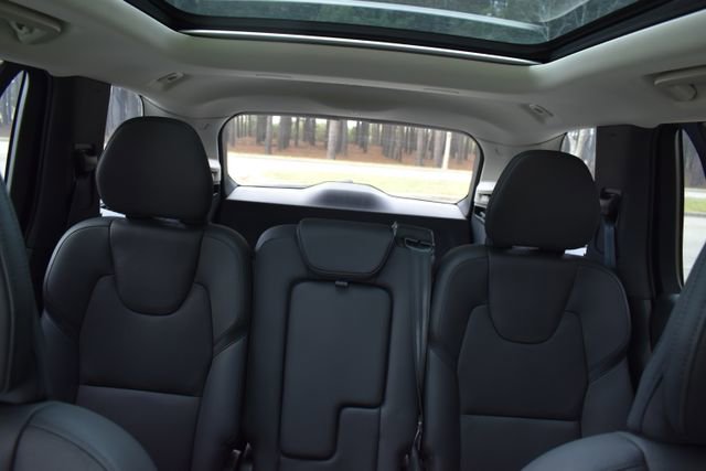 New 2024 Volvo XC90 T8 Plus w/ Protection Package Premier image 33