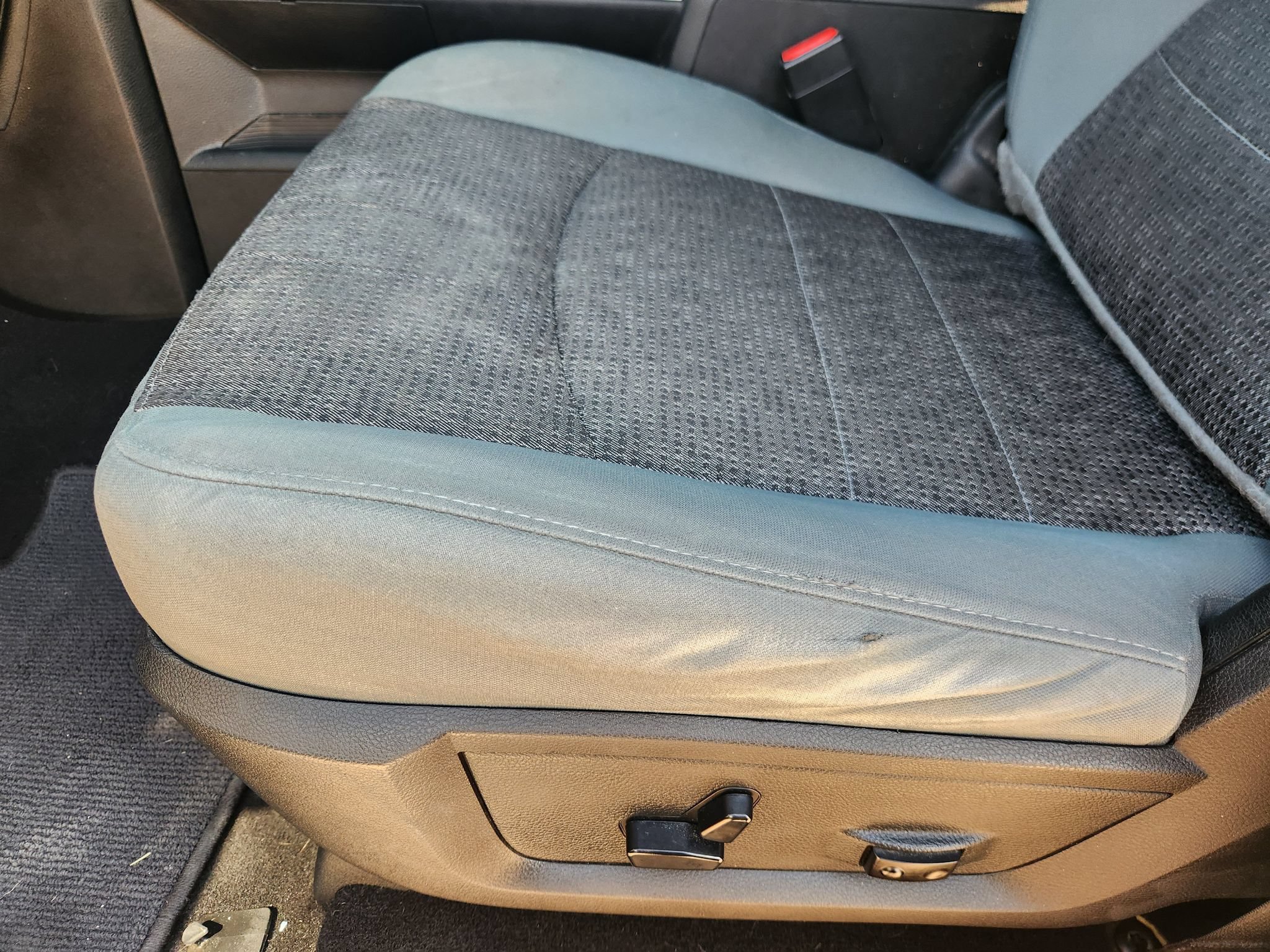 Used 2018 RAM 1500 Big Horn AWD/4WD image 23