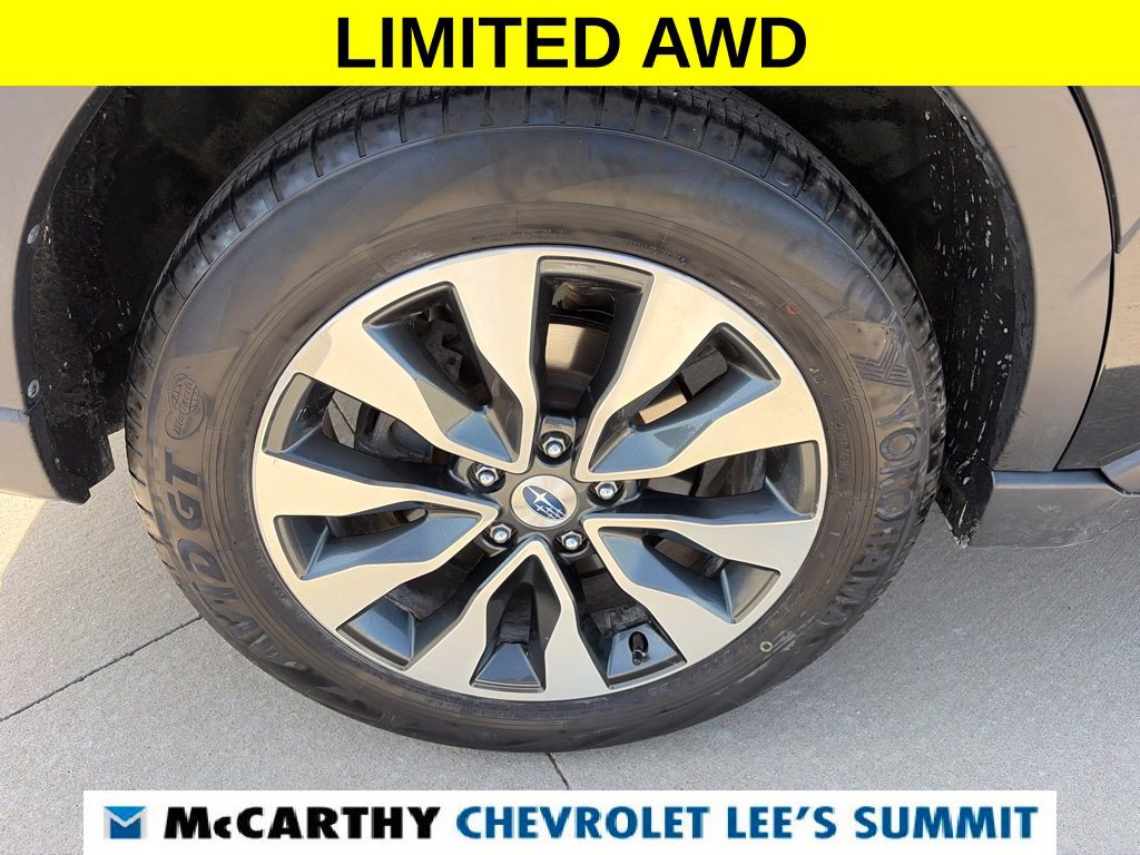 Used 2023 Subaru Outback Limited AWD/4WD image 14