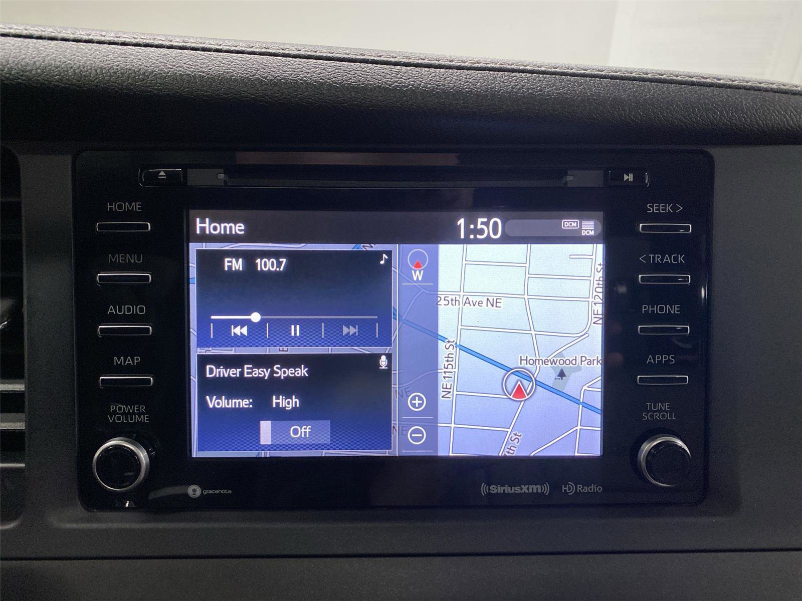 Used 2018 Toyota Sienna XLE image 16