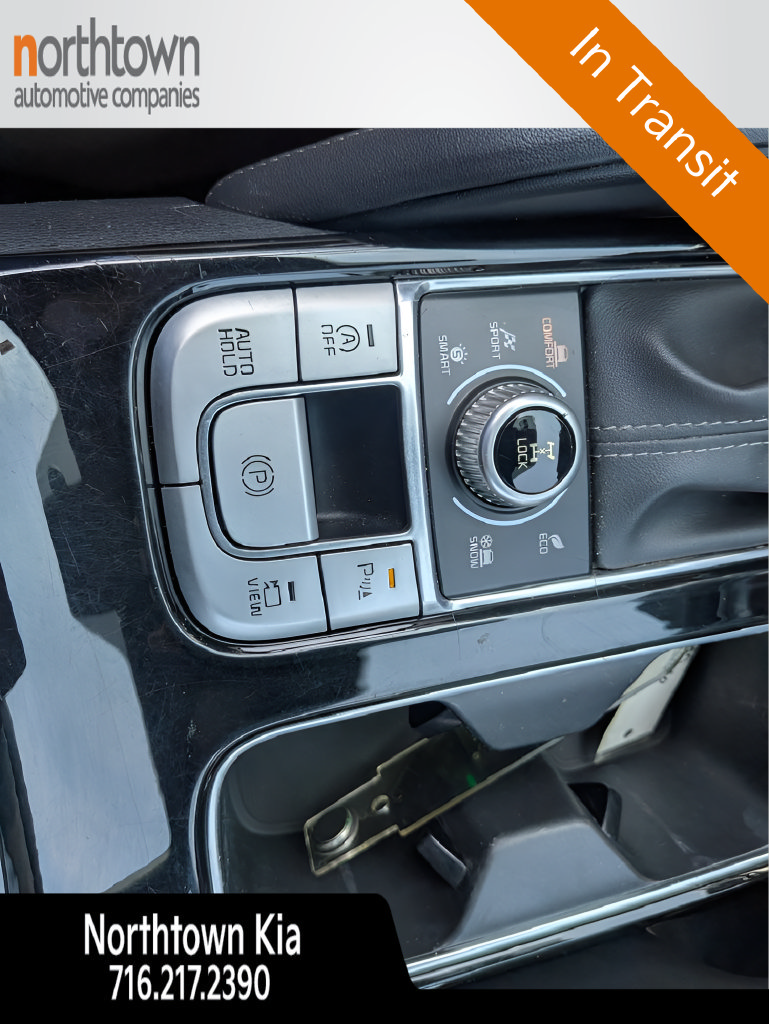 Certified 2022 Kia Telluride SX w/ SX Prestige Package AWD/4WD image 17