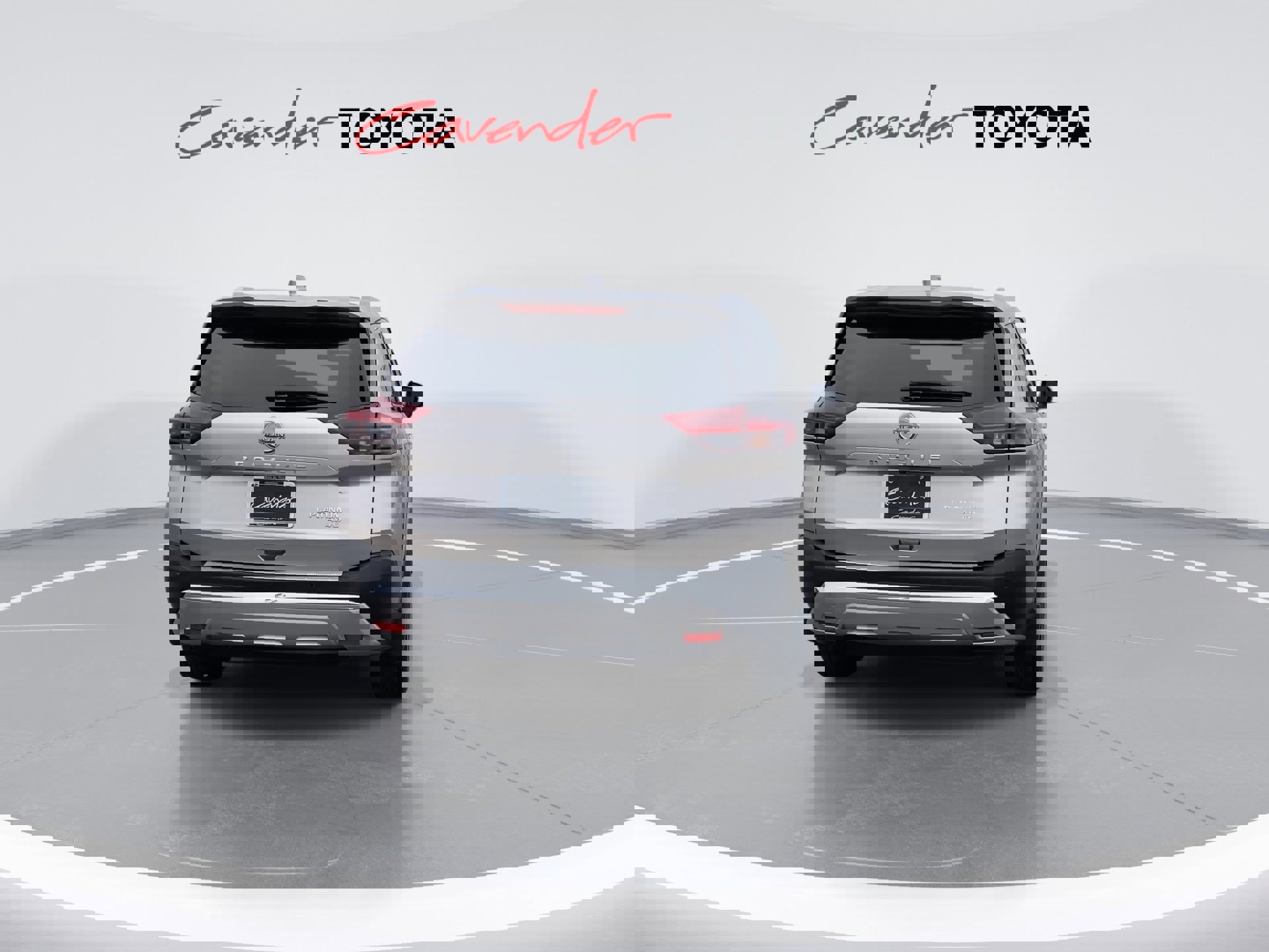 Used 2023 Nissan Rogue Platinum w/ Platinum Premium Package image 7