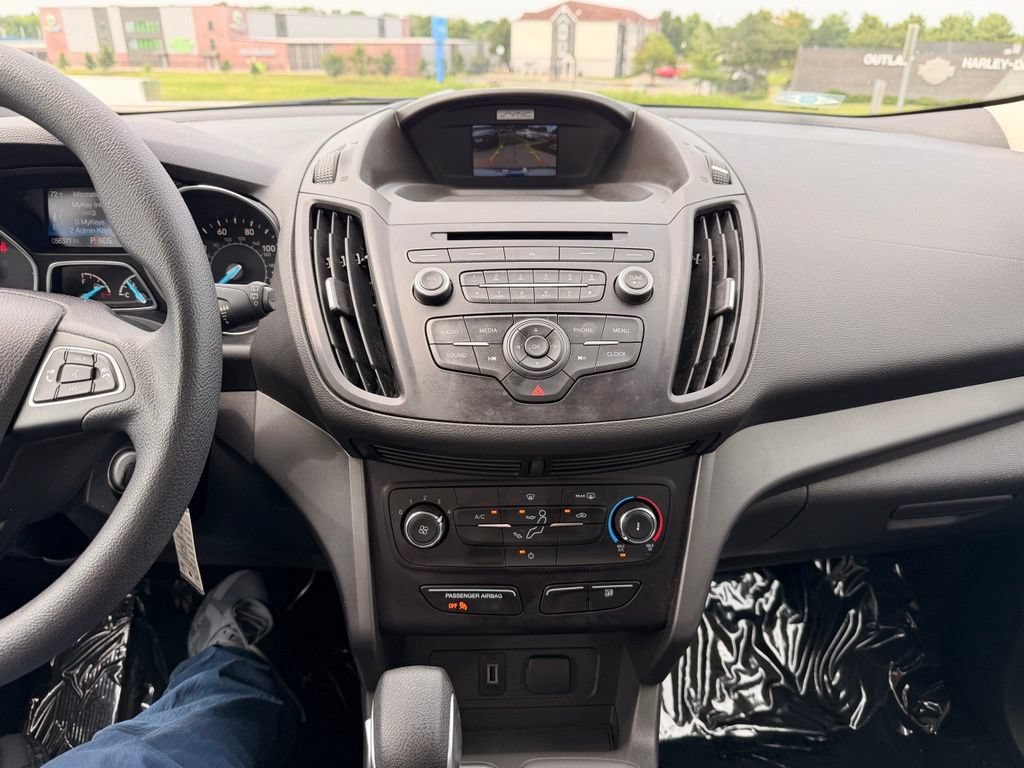 Used 2017 Ford Escape S FWD image 22