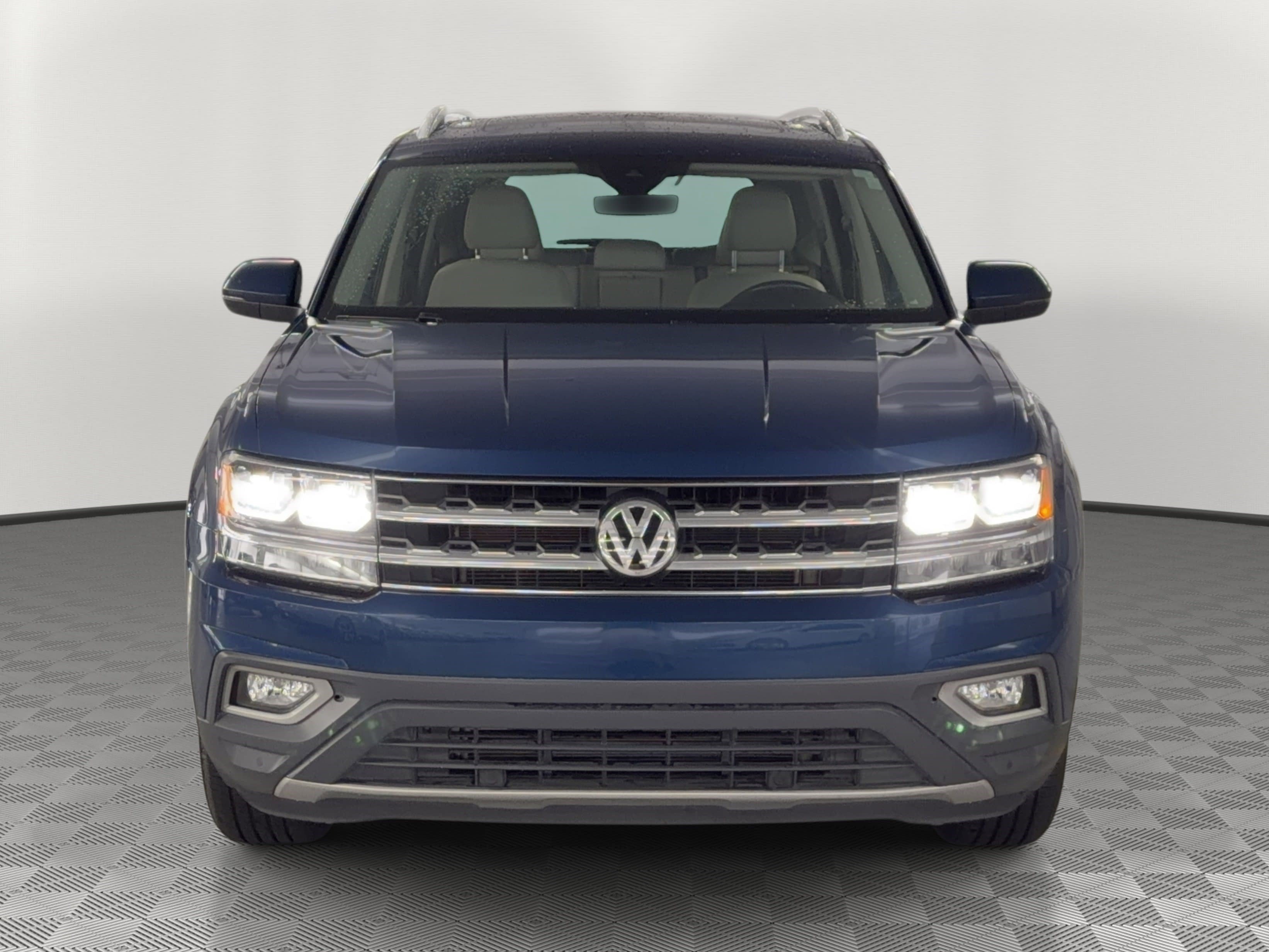 Used 2018 Volkswagen Atlas SEL FWD image 6