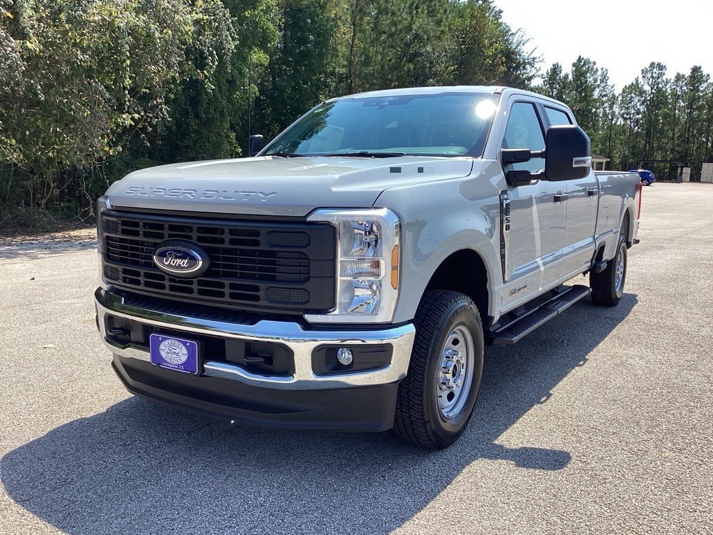 New 2026 Ford F250 XL w/ XL Driver Assist Package image 3