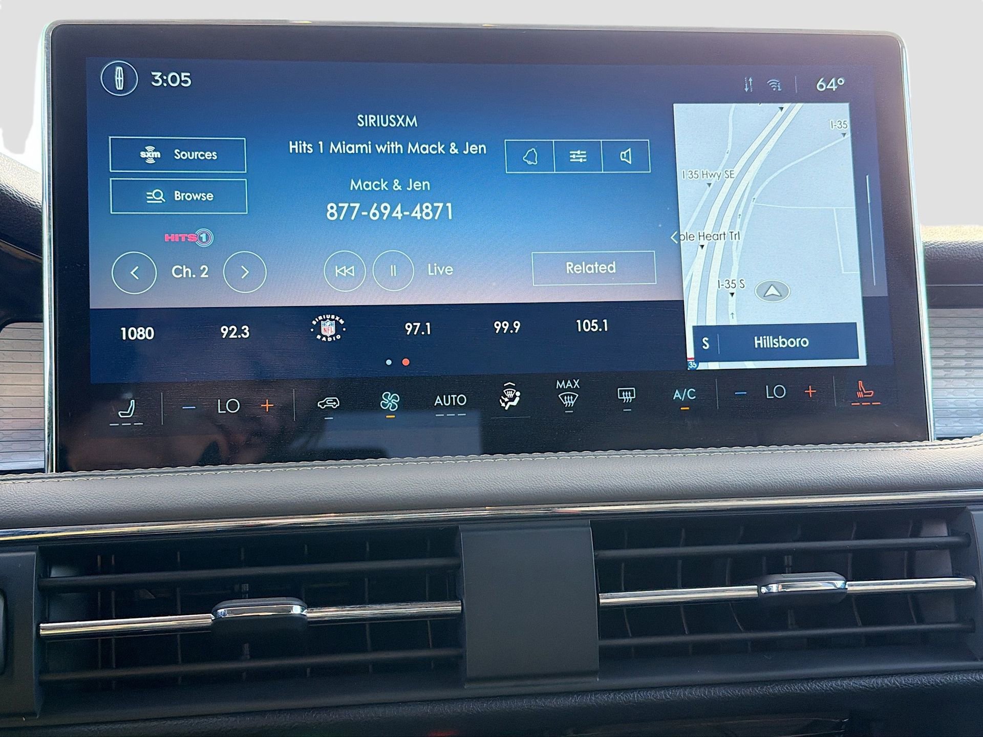 Used 2025 Lincoln Corsair FWD image 17