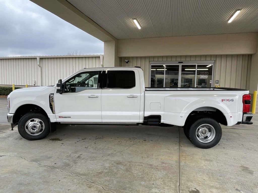 New 2026 Ford F350 King Ranch w/ Chrome Package image 2