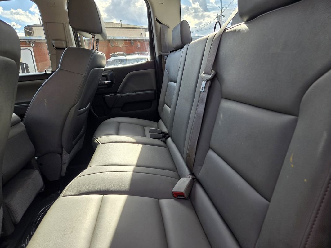 Used 2015 Chevrolet Silverado 2500 W/T image 18