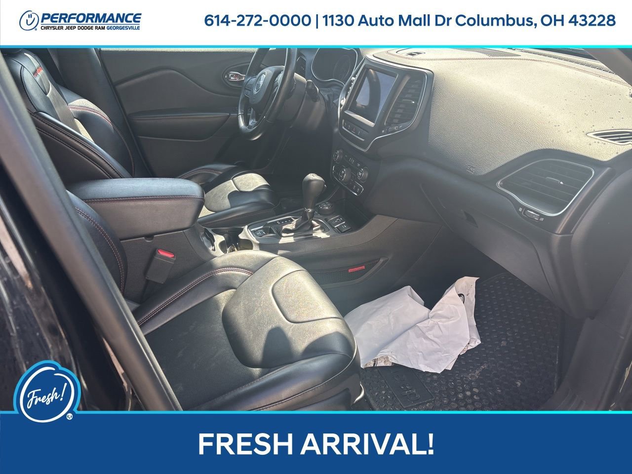 Used 2020 Jeep Cherokee Trailhawk w/ Comfort & Convenience Group image 16