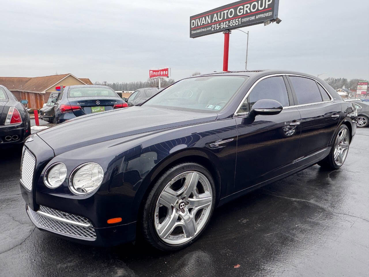 Used 2014 Bentley Flying Spur W12 image 4