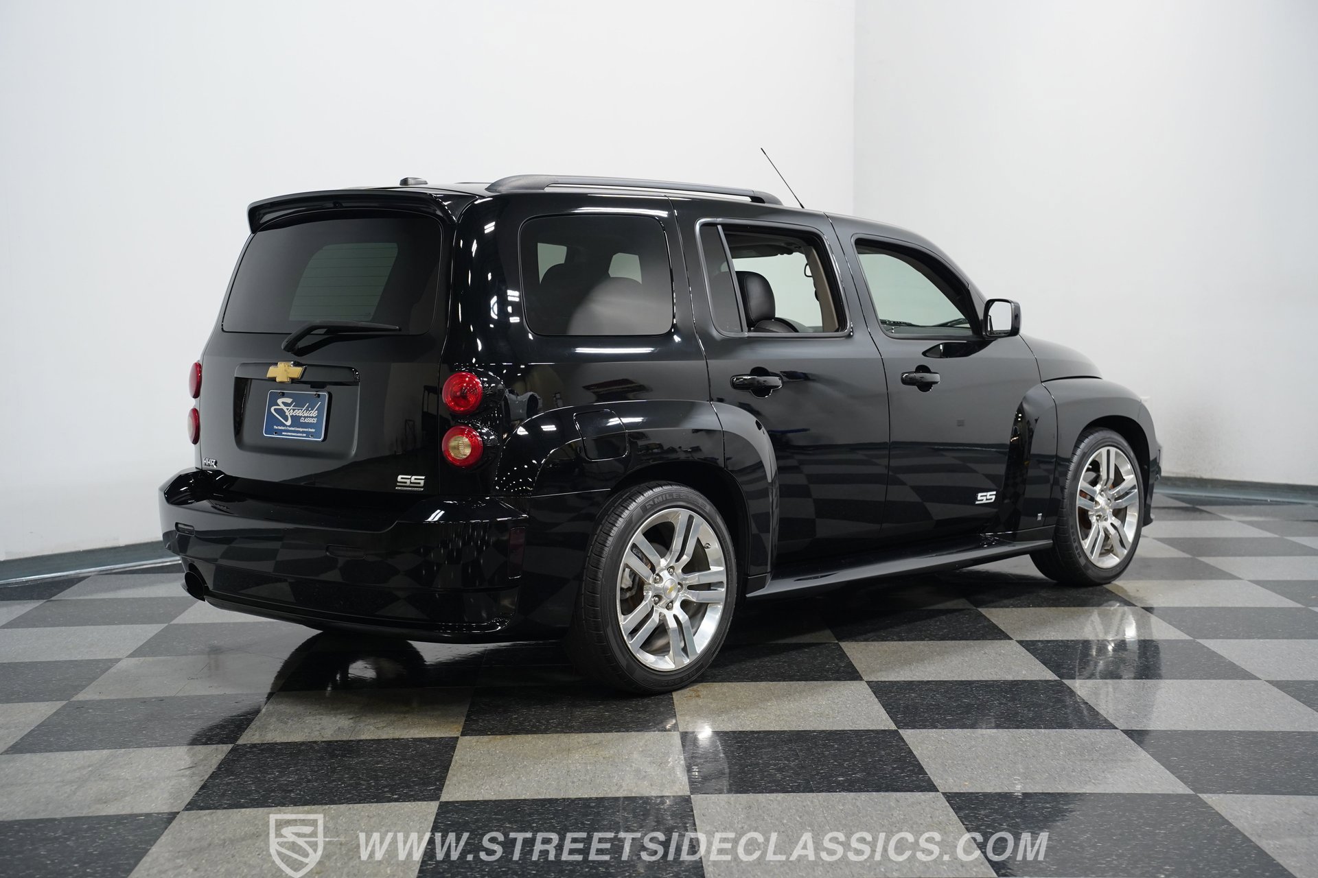 Used 2008 Chevrolet HHR SS FWD image 12