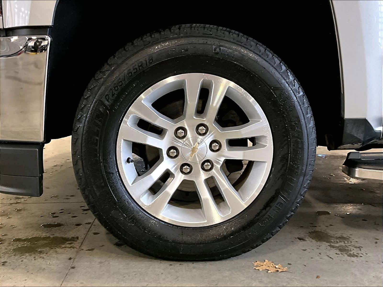 Used 2019 Chevrolet Silverado 1500 LT w/ All Star Edition AWD/4WD image 7