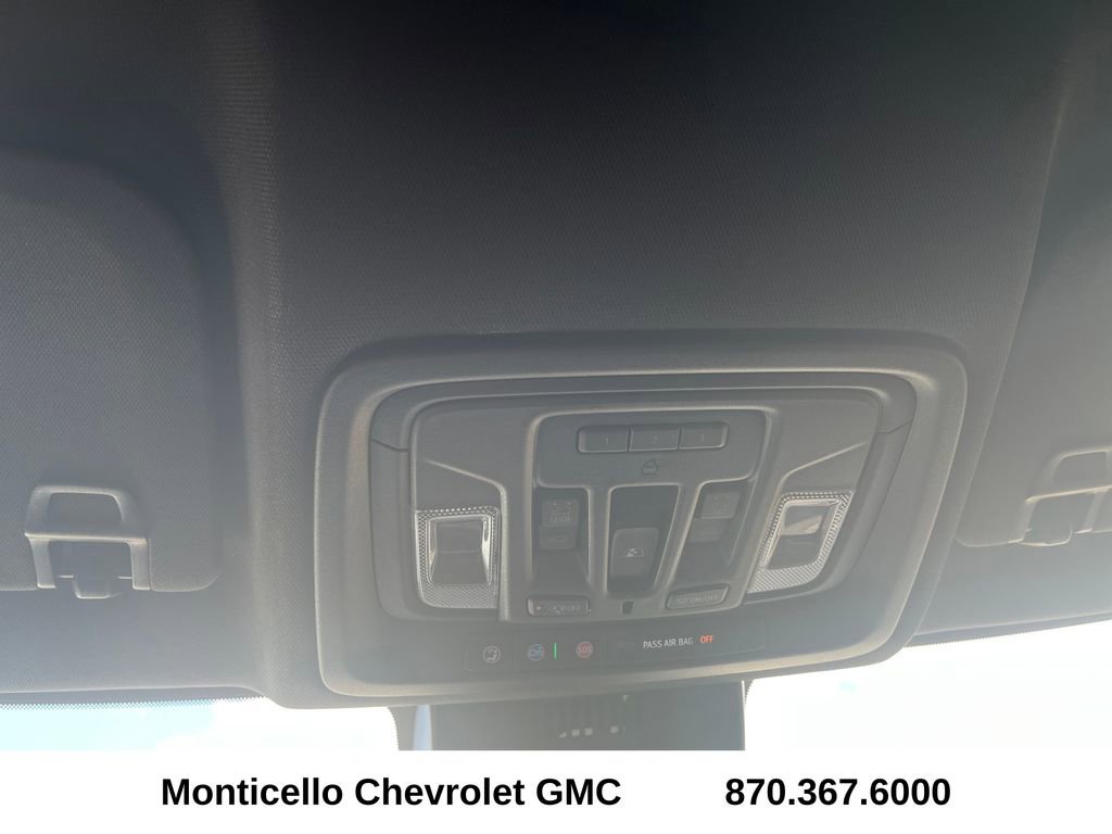 Used 2024 Chevrolet Silverado 1500 High Country w/ Midnight Edition AWD/4WD image 24