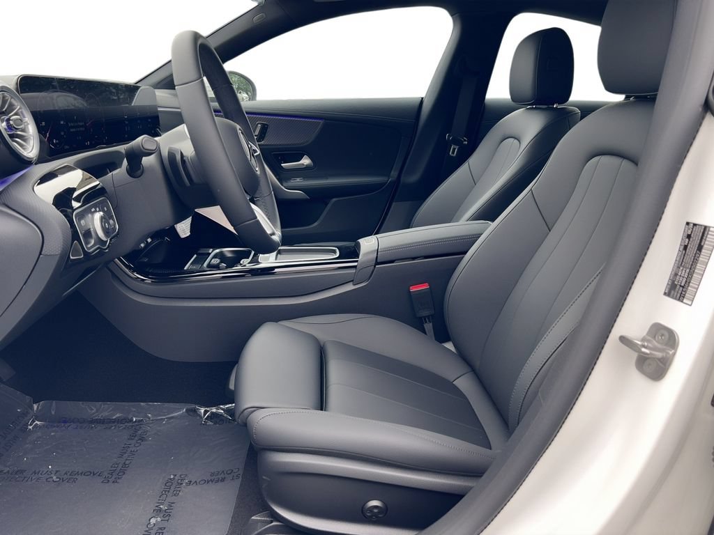 New 2025 Mercedes-Benz CLA 250 4MATIC image 6