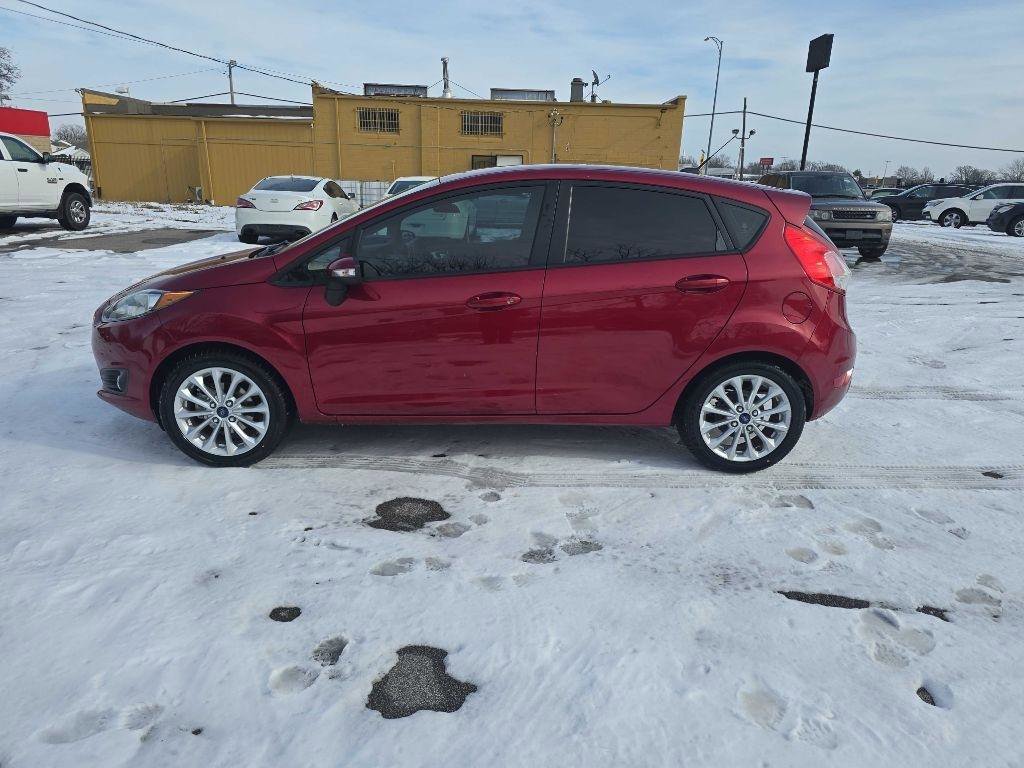 Used 2014 Ford Fiesta SE w/ Equipment Group 201A image 8