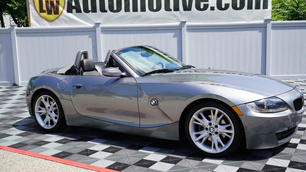 Used 2008 BMW Z4 3.0i w/ Premium Pkg RWD image 5