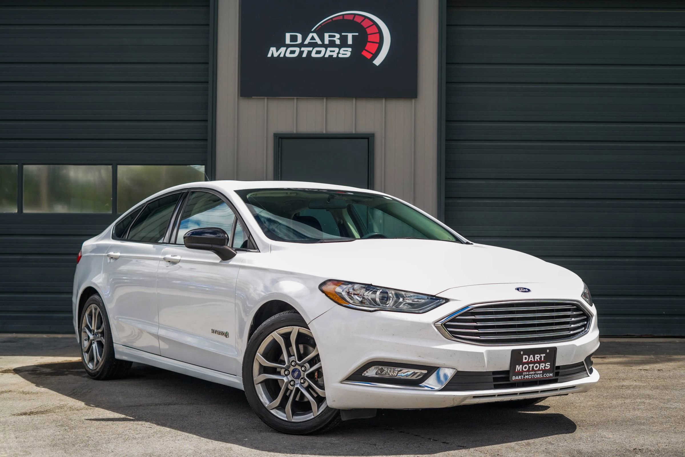 Used 2017 Ford Fusion SE w/ Equipment Group 601A FWD image 1