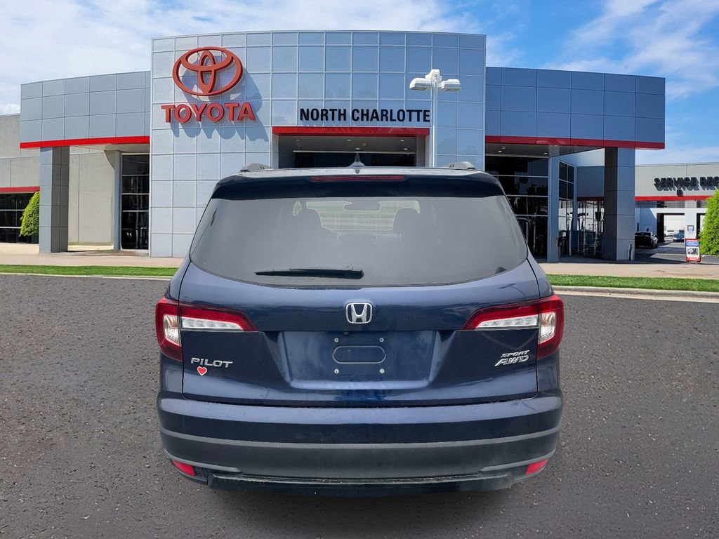 Used 2022 Honda Pilot Sport image 9