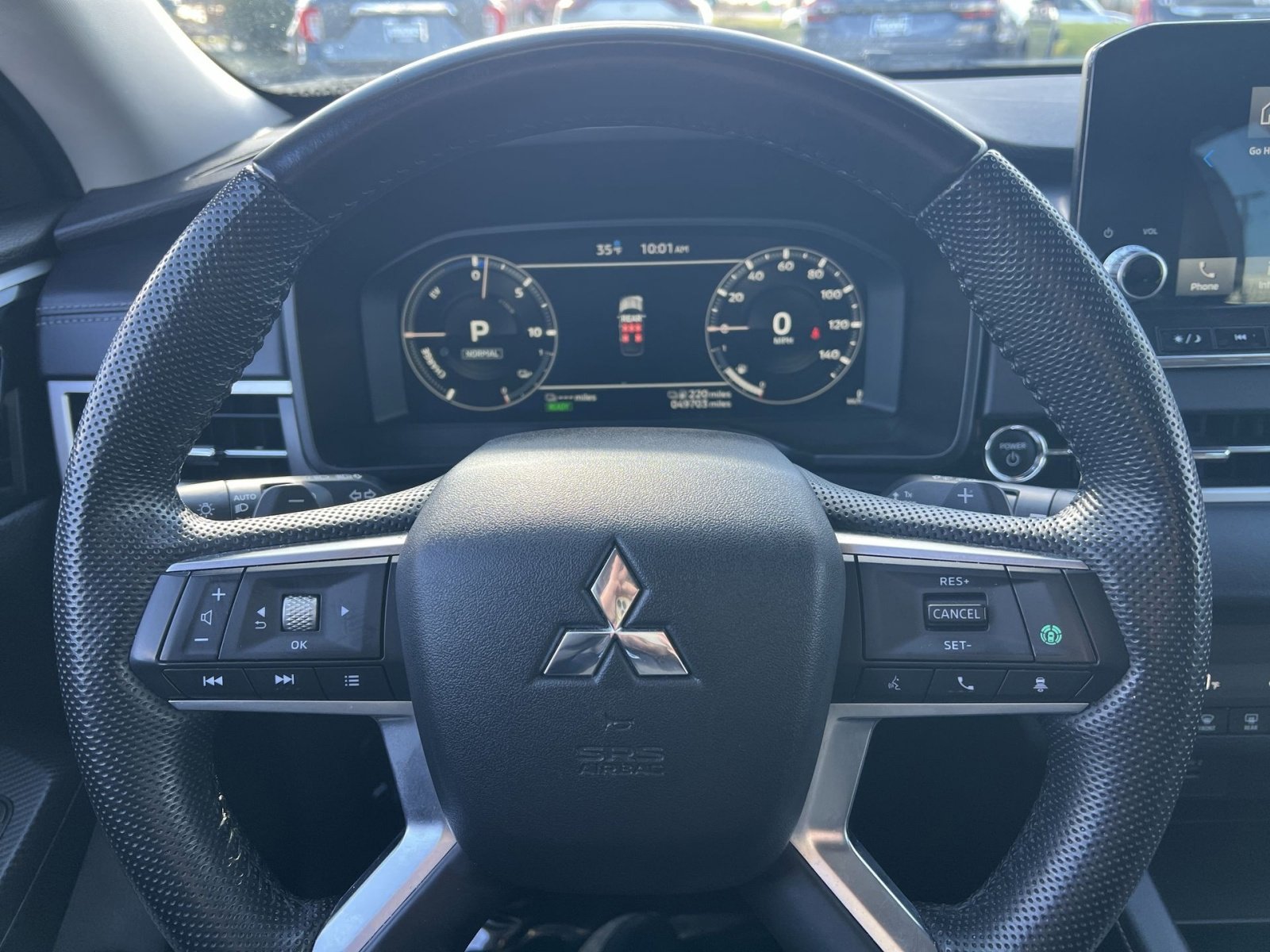 Used 2023 Mitsubishi Outlander SE image 16