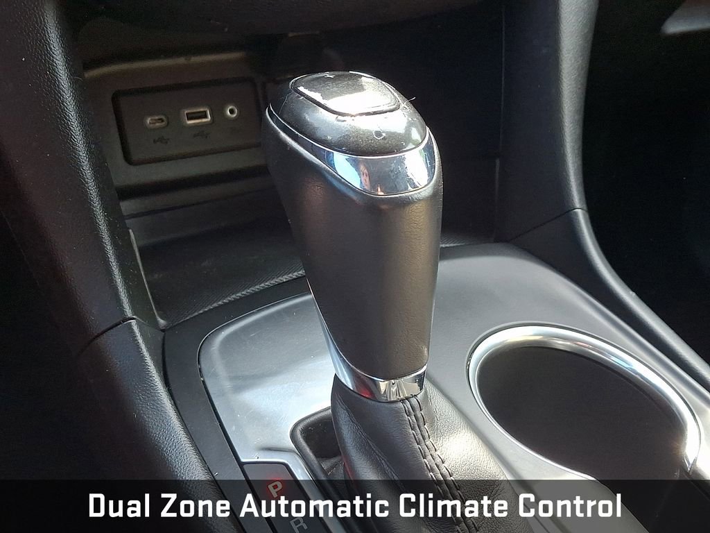 Used 2019 Chevrolet Equinox LT FWD image 15