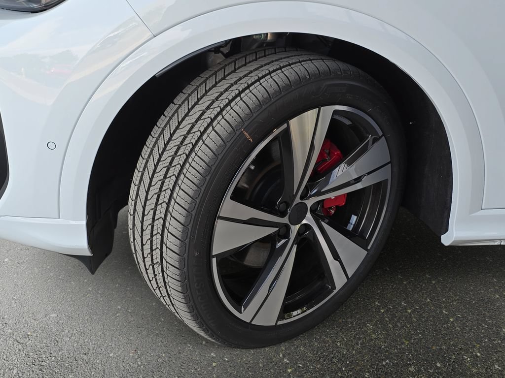 New 2026 Audi SQ5 Premium Plus AWD/4WD image 31